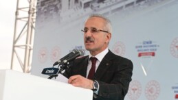 Abdulkadir Uraloğlu: İzmir’i hızlı trenle tanıştıracağız