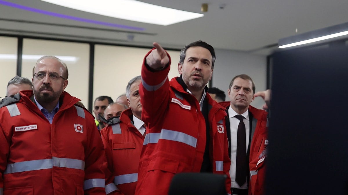 Alparslan Bayraktar: Sakarya Gaz Sahası’nın günlük doğalgaz üretim hedefi 40 milyon metreküp