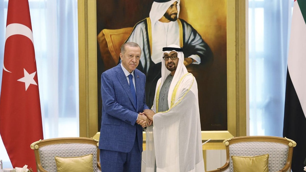 BAE Devlet Başkanı Nahyan’dan Cumhurbaşkanı Erdoğan’a başsağlığı telefonu