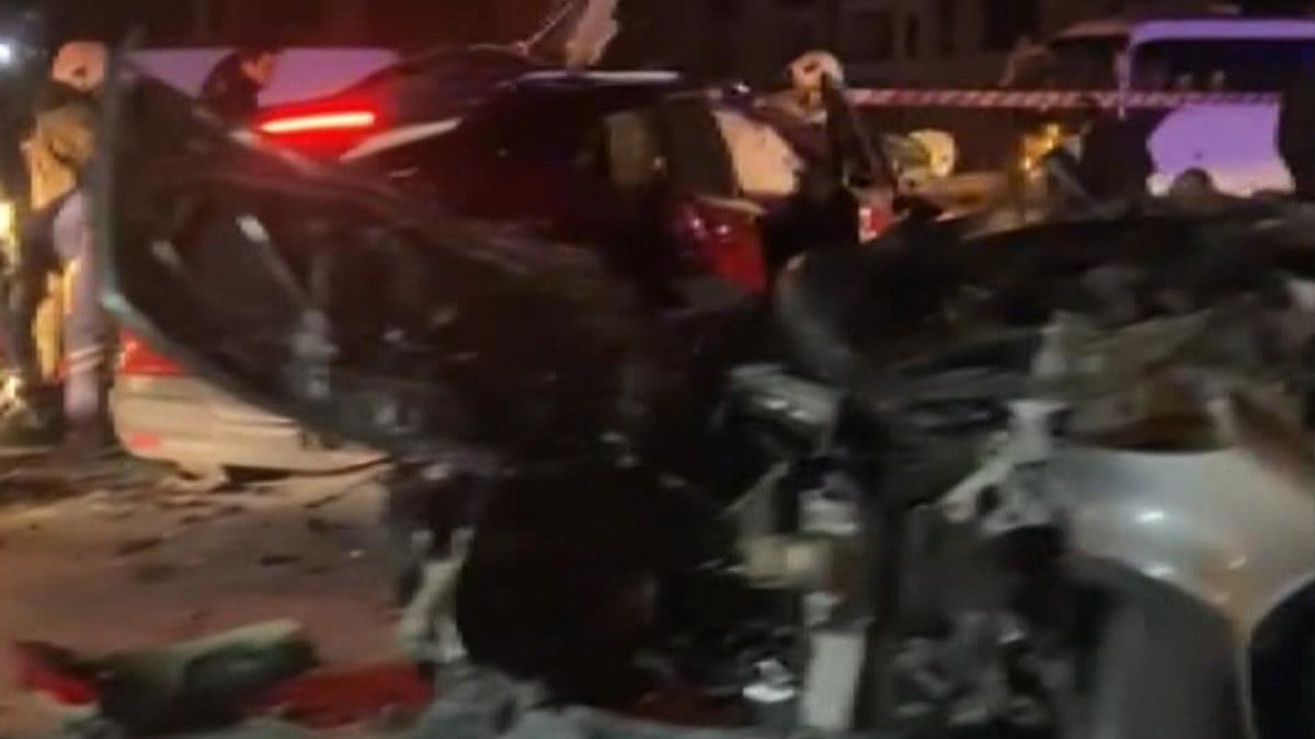 Başakşehir’de trafik kazası: Ölü ve yaralılar var