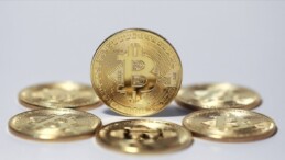 Bitcoin ve kripto para piyasası değer keybederken Ethereum yükseliyor