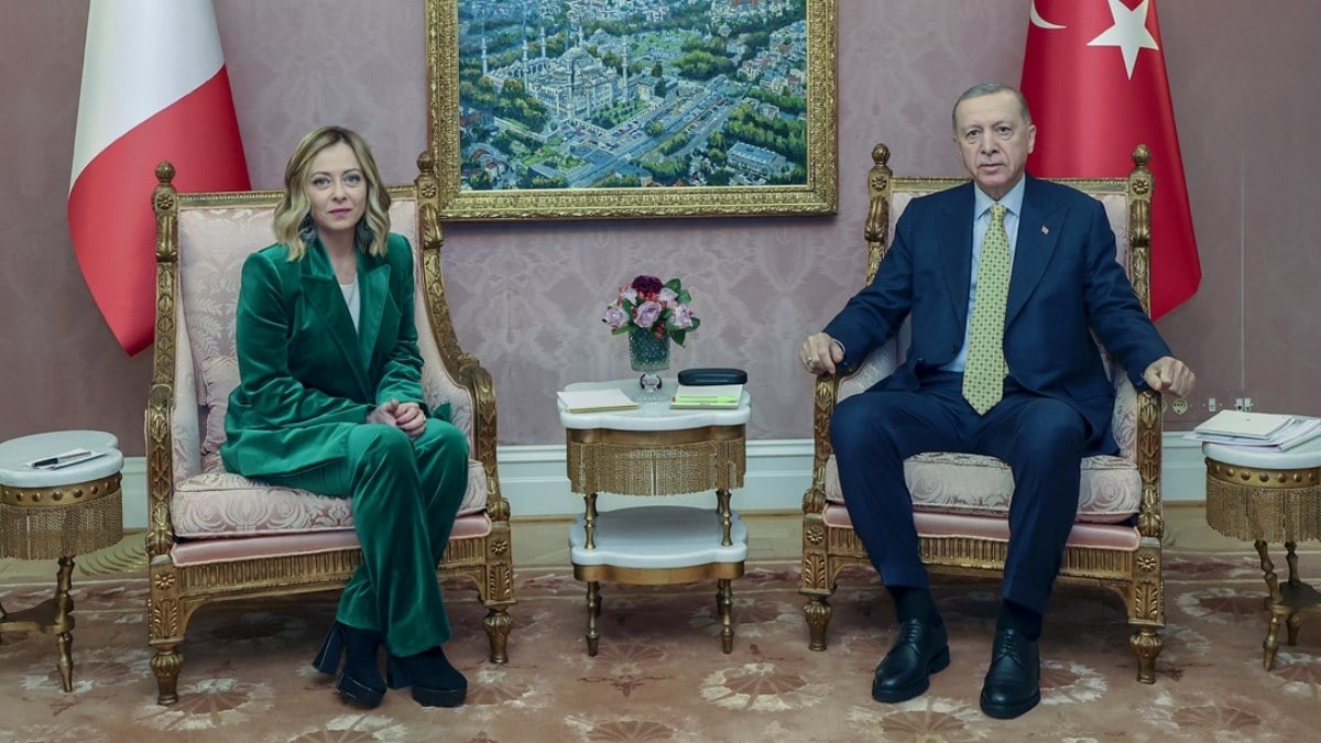 Bloomberg: Meloni, Türkiye’yle bağlarını güçlendirmek istiyor