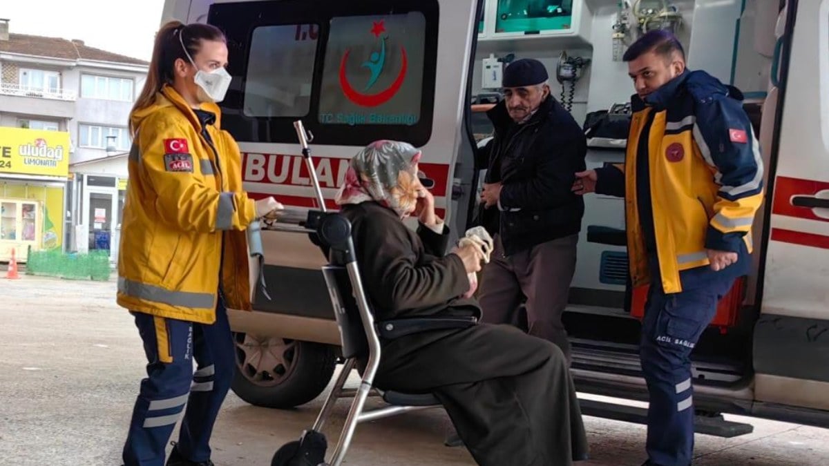 Bursa’da ilginç olay: Hayvanlar için kullanılan kremi süren çift, hastanelik oldu