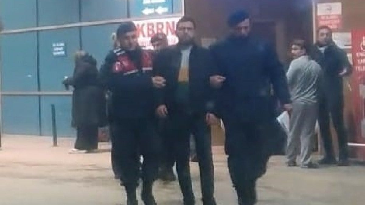 Bursa’da kan donduran olay: Zihinsel engelli adam annesini defalarca bıçaklayarak öldürdü