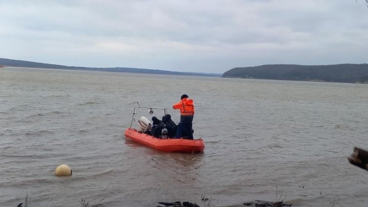 Çatalca’da tekne alabora oldu: Arama çalışmaları sürüyor