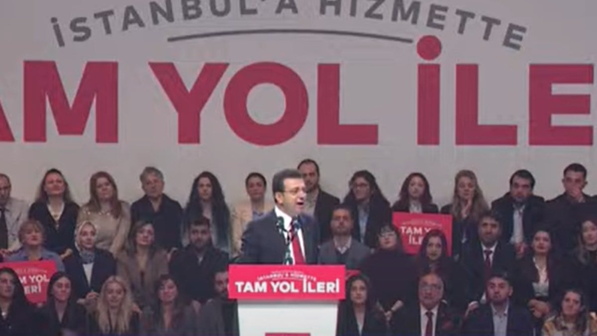 CHP’nin İBB aday lansmanında ‘Türkiye laiktir laik kalacak’ sloganları