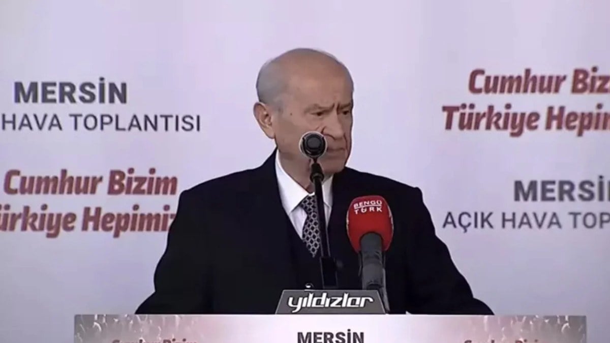 Devlet Bahçeli: Mersin’i Cumhurbaşkanımıza hediye edelim