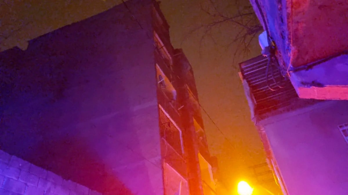 Diyarbakır’da şarjda bırakılan cep telefonu alev aldı: Anne ve 4 çocuğu yaralandı