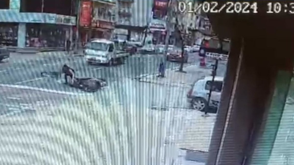 Düzce’de korkunç kaza kamerada! Bisiklet ile motosiklet…