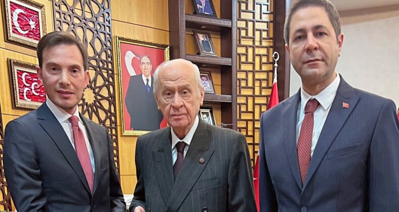 ‘Efsane vali’ Recep Yazıcıoğlu’nun oğlu MHP’den belediye başkan adayı oldu