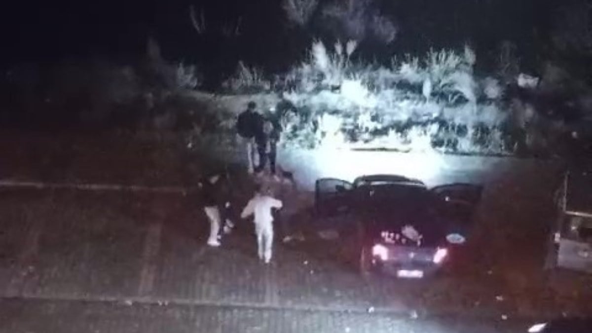 Eskişehir’de alkollü magandalar mahalleliyi isyan ettirdi