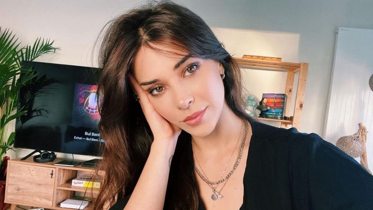 İç çamaşırsız pozuna alevler yağdı! Devrim Özkan’dan cesur paylaşım “Neler kaçırdın Torreira”