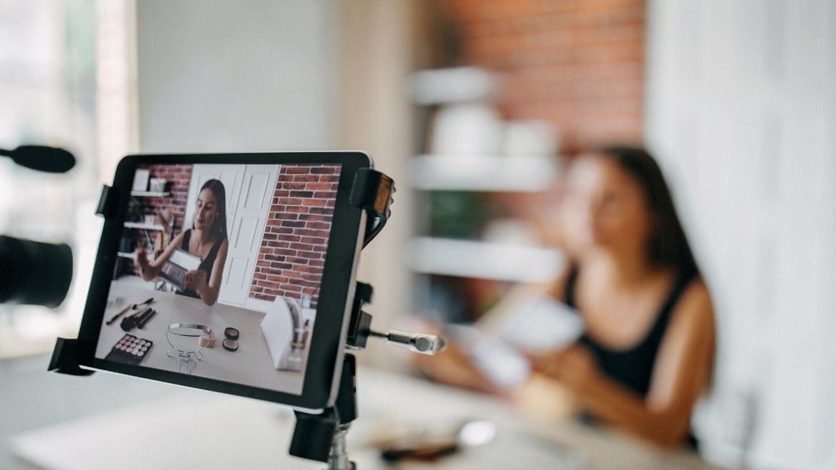 Influencer sertifikası nedir, nasıl alınır? Kimler influencer olabilir? Instagram, Tiktok, Youtube…