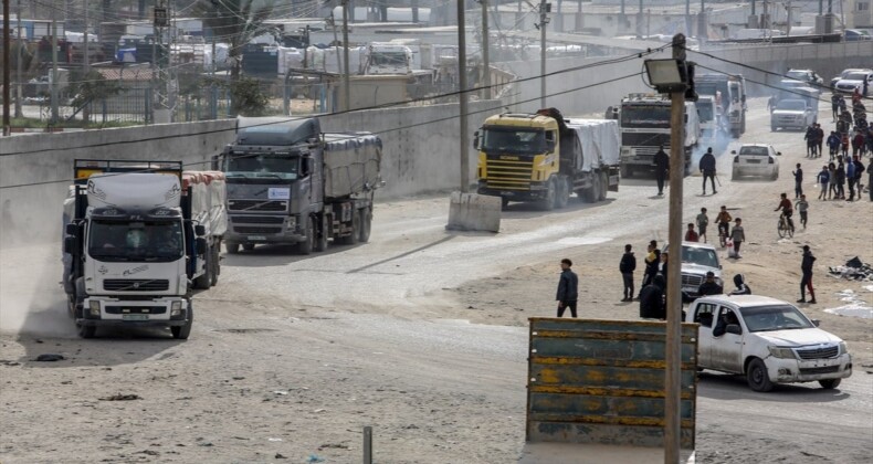 İsrail ile Hamas anlaştı: Gazze’ye ilaç ve yardım sevkiyatı başladı