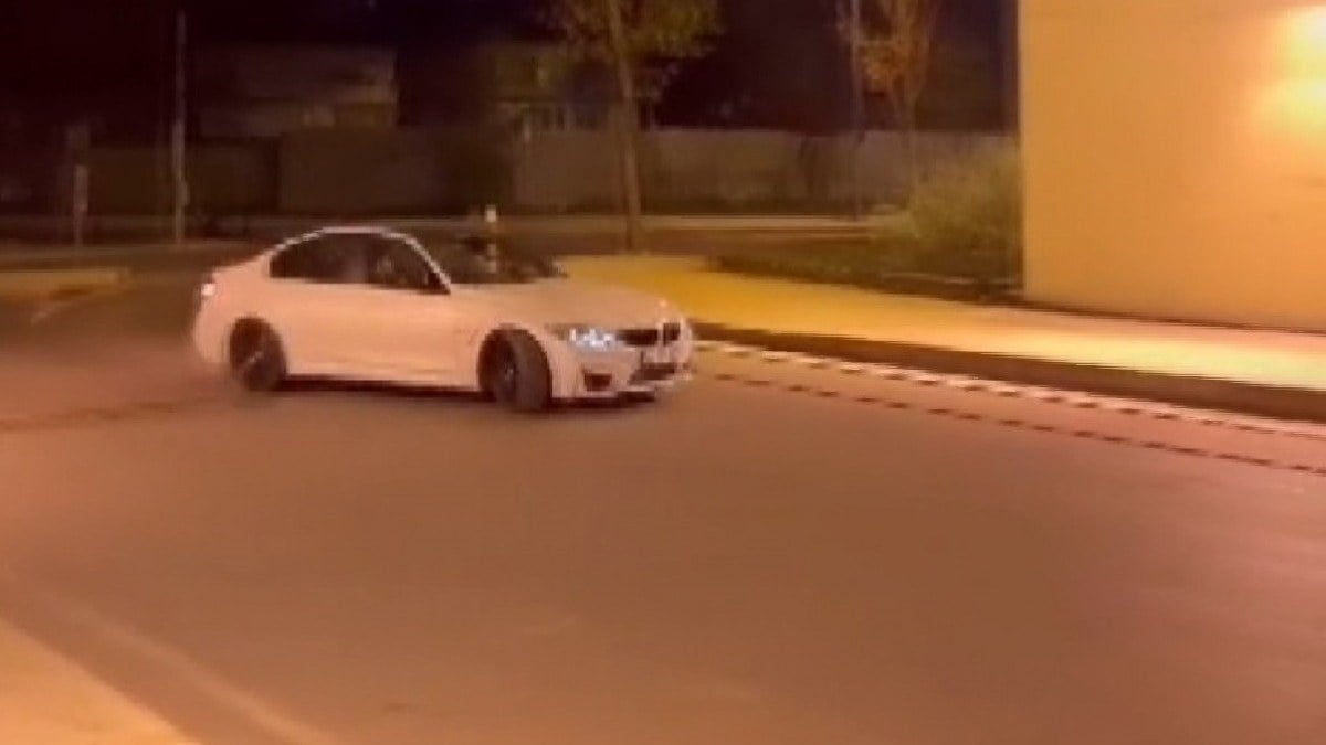 İstanbul’da drift anlarını paylaşan sürücüye 21 bin 214 lira ceza!