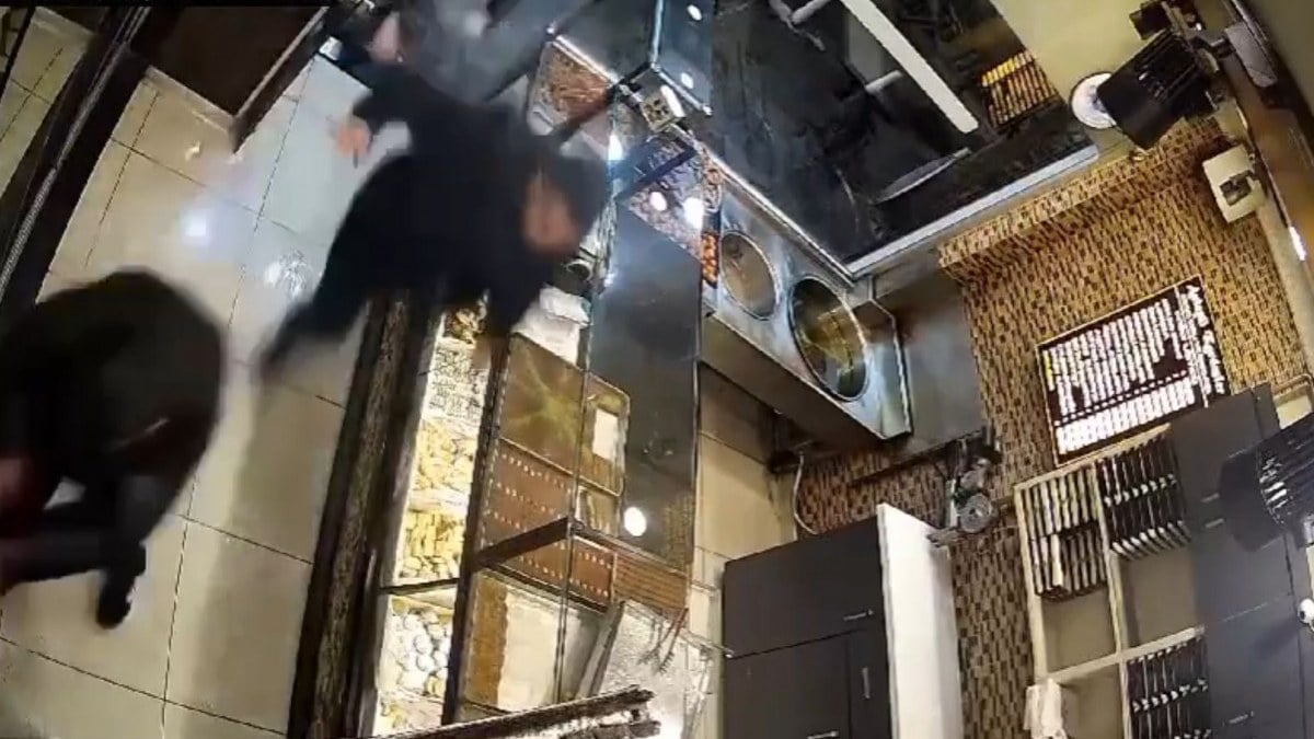 İstanbul’da tatlıcıda korku dolu anlar