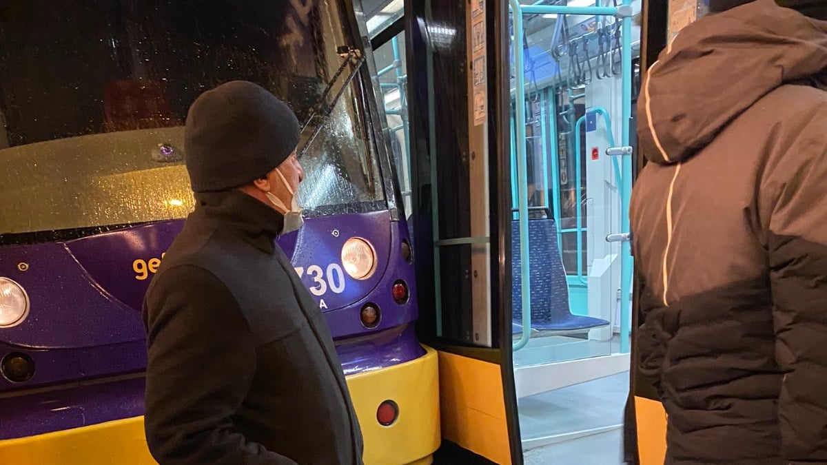 İstanbullu işe giderken yine mağdur oldu! Tramvaylar çarpıştı