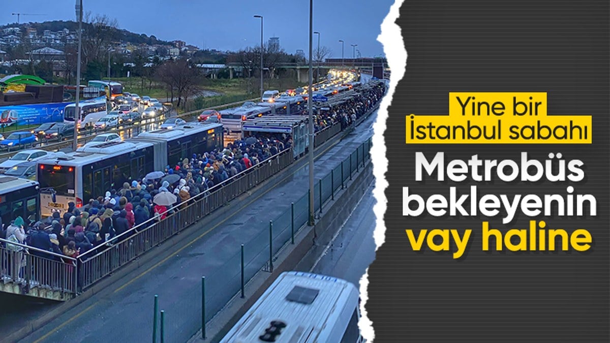 İstanbullunun bitmeyen çilesi! Yağmurlu havada geç gelen metrobüs vatandaşı mağdur etti