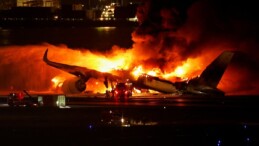 Japonya’da yanan uçaktan tahliye edilenler, korku dolu anları anlattı