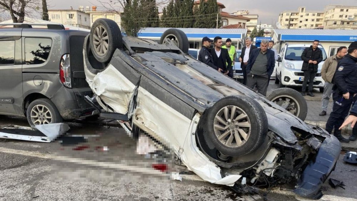 Kahramanmaraş’ta yayaya çarpmamak için manevra yaparken takla attı: 1 ölü 2 yaralı
