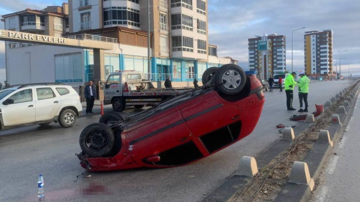 Karaman’da kadın sürücü facianın eşiğinden döndü