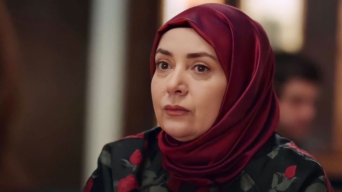 Kızılcık Şerbeti’nin Pembe’si gerçekte bakın kiminle evli! 7 yıllık kocası çok tanıdık…