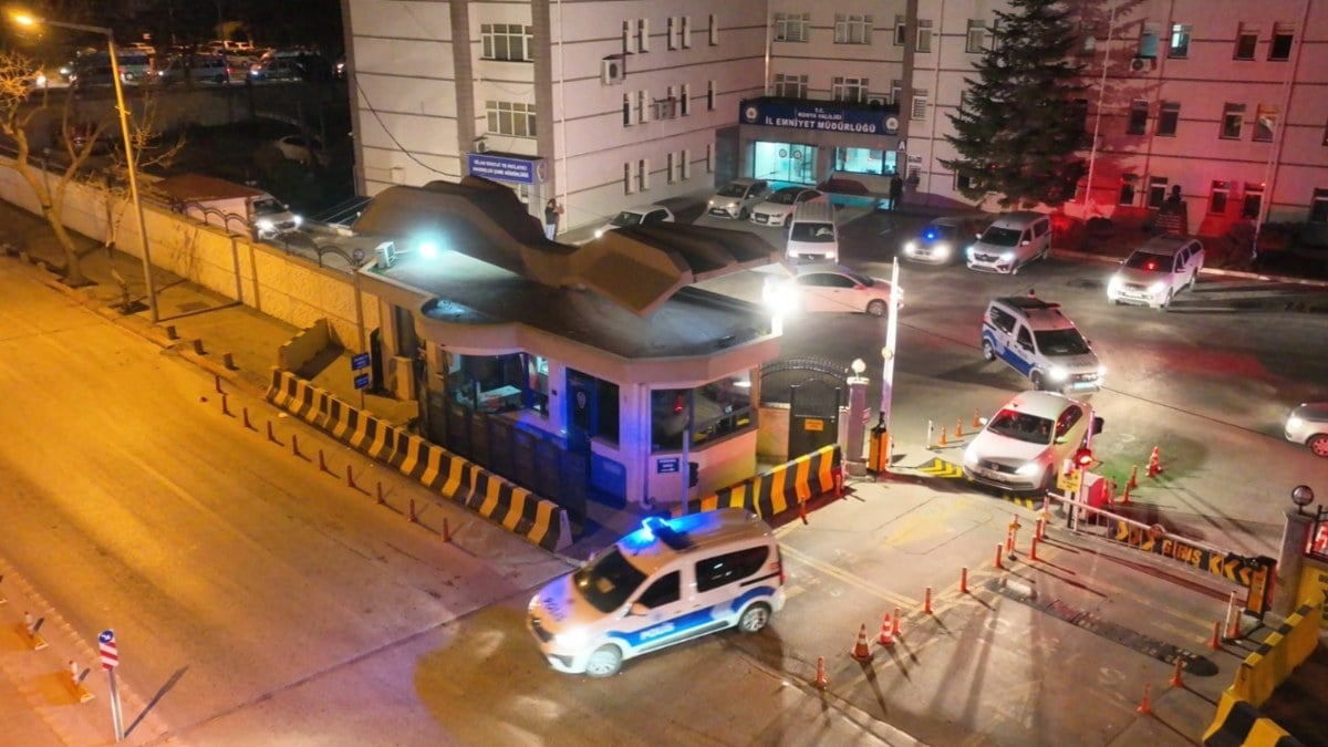 Konya’da narkotik operasyonu! 10 kişi gözaltına alındı