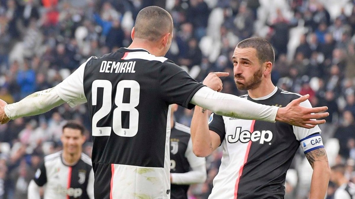 Merih Demiral’dan Bonucci paylaşımı: “Türkiye’ye hoşgeldin kardeşim”