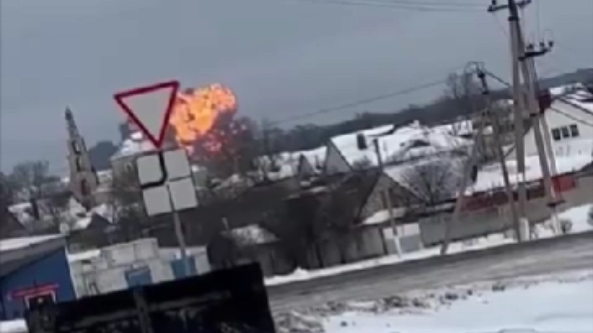 Rusya’da 65 Ukraynalı askeri esirin bulunduğu uçak düştü