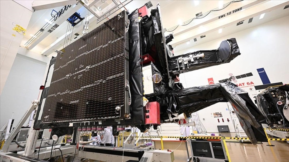 Sağlamlık testlerinden geçti: Türksat 6A, fırlatmaya hazırlanıyor