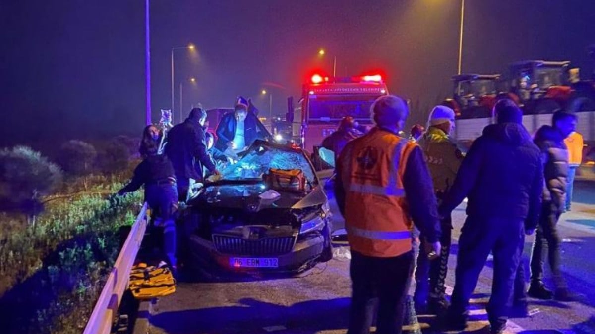 Sakarya’da feci kazada polis memuru hayatını kaybetti