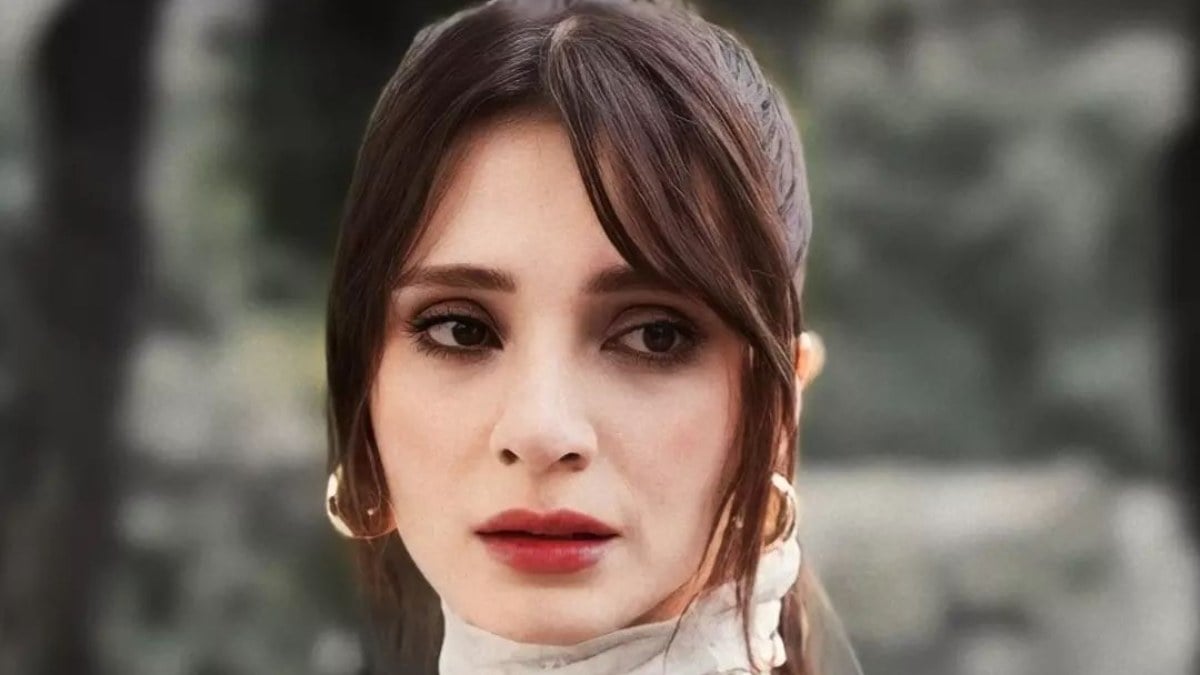 Sandık Kokusu’nun Irmak’ı bakın gerçekte kiminle sevgili! 11 yaş büyük aşkı…