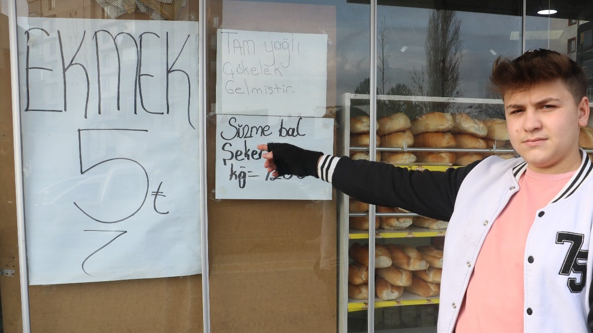 Sivas’ta bir büfe ekmeği ucuza satıyor: Ben kar edebiliyorsam herkes kar edebilir