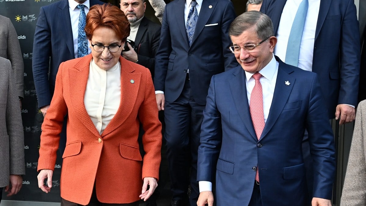 Siyaset arenasında yerel seçime doğru! Davutoğlu’ndan Meral Akşener’e ziyaret