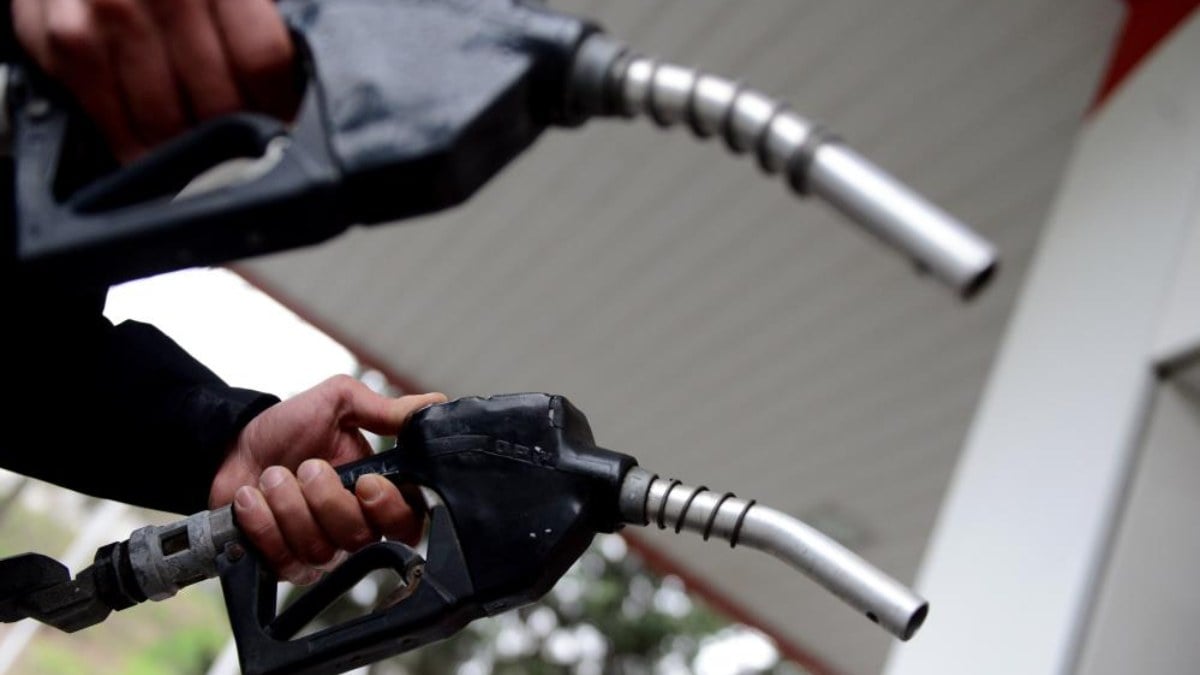 Tabela değişiyor! Benzine zam yolda: Gece yarısından itibaren…