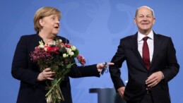 The Economist: Olaf Scholz, bir Angela Merkel değil, Avrupa’ya liderlik edemiyor