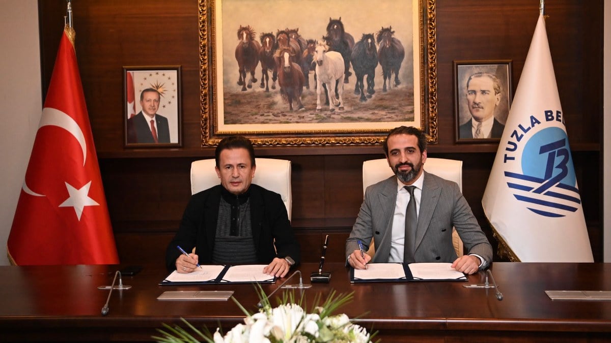 Tuzla Belediyesi Başkanı Şadi Yazıcı en düşük maaşlı işçilere yüzde 130’dan fazla zam yaptı