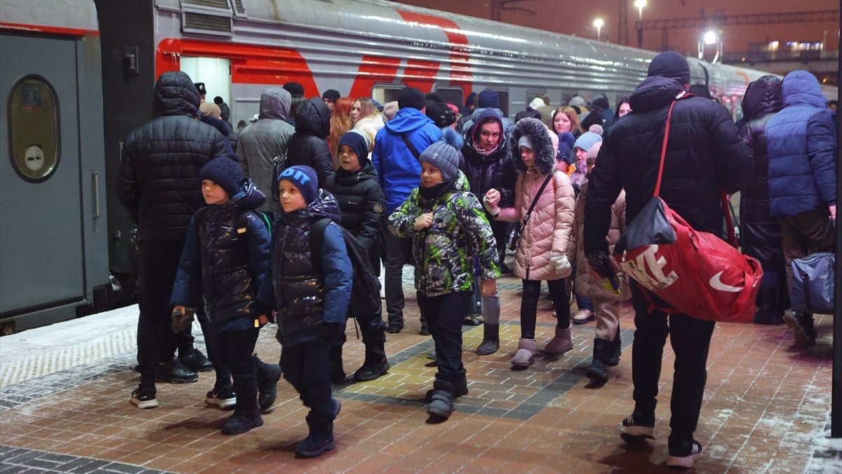 Ukrayna saldırıyor: Rus çocuklara tahliye