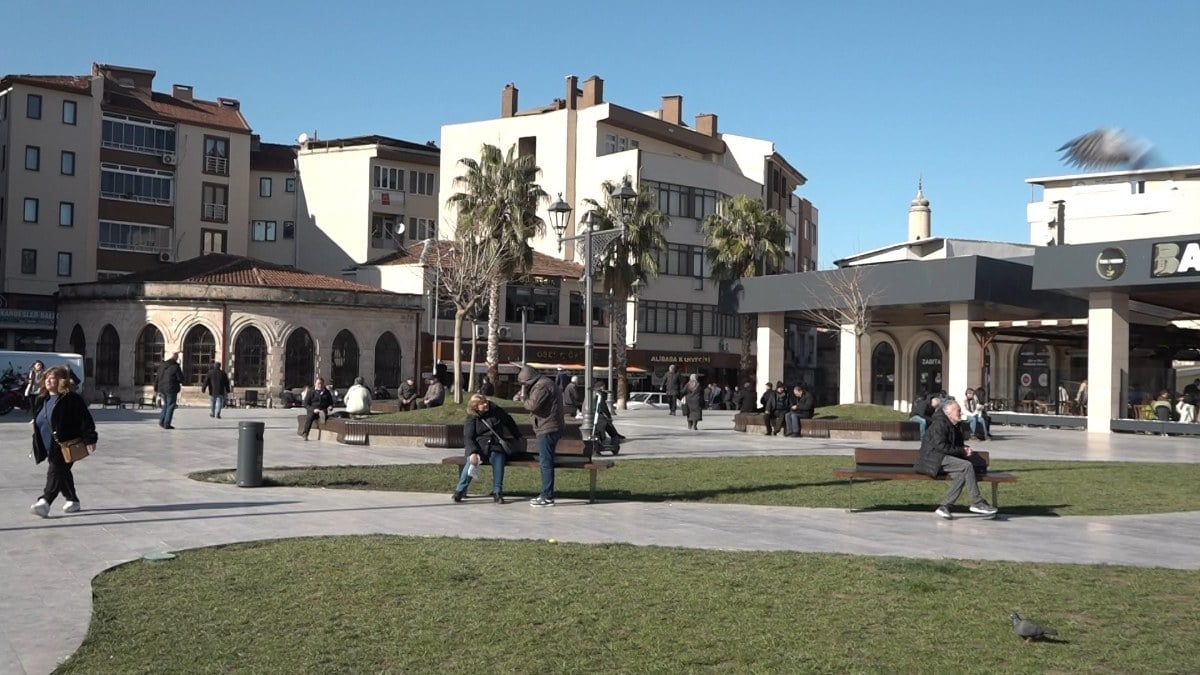 Uyarılar ile kar beklenen Balıkesir’de güneş açtı