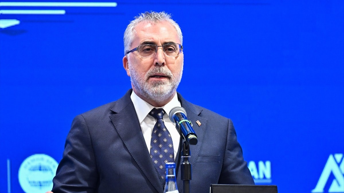 Vedat Işıkhan: İŞKUR, 2023 yılında 1,2 milyon kişinin işe yerleşmesine aracılık etti