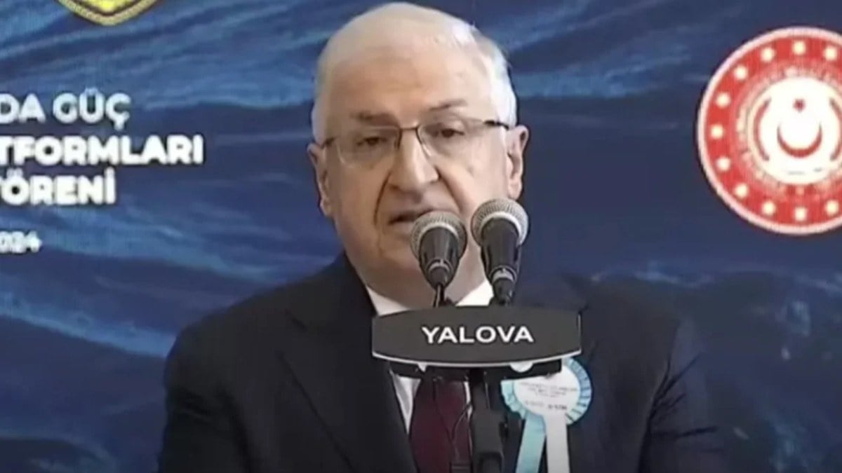 Yaşar Güler: Deniz Kuvvetlerimizin harekat kabiliyeti artacak