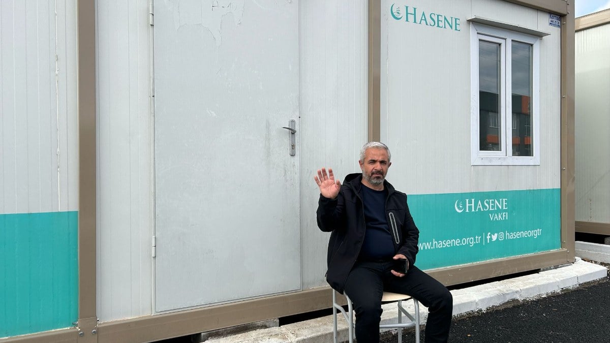 Adıyaman’da eşini kaybetti: Kızlarıyla yaşama “yardım” yaparak tutunuyor