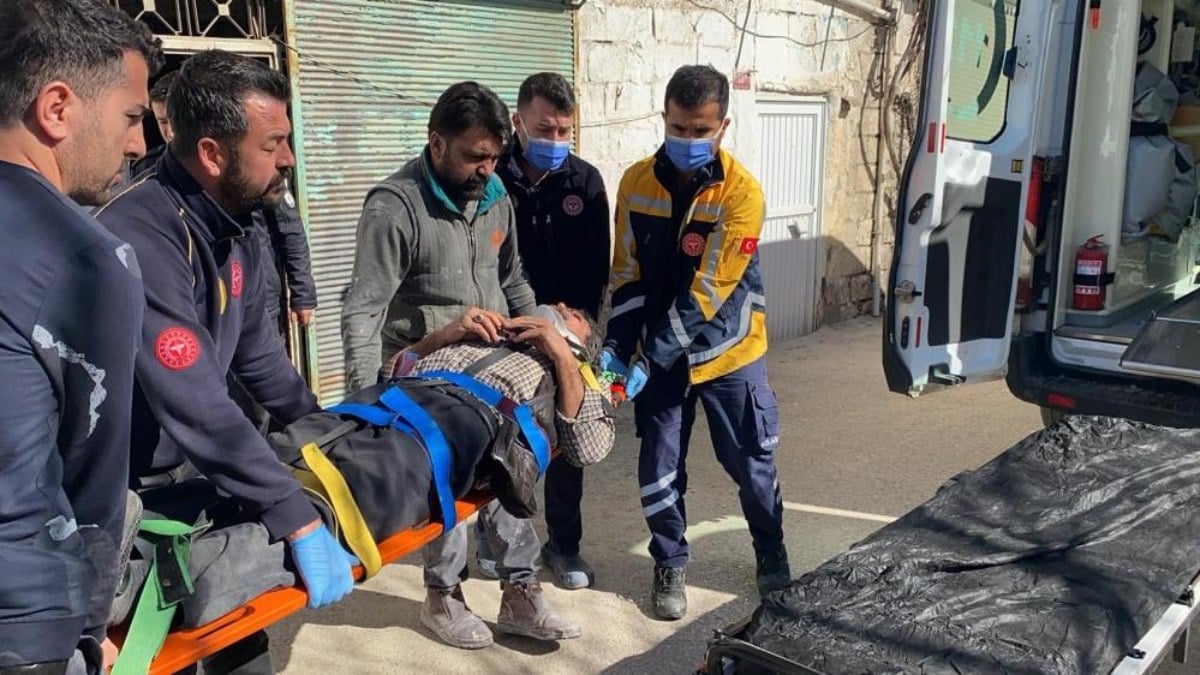 Adıyaman’da korkunç olay… Görme engelli babasını damdan attı