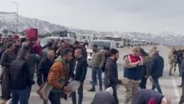 Ağrı’da İran sınırında 30 kilometre tır kuyruğu… Şoförler isyan etti!