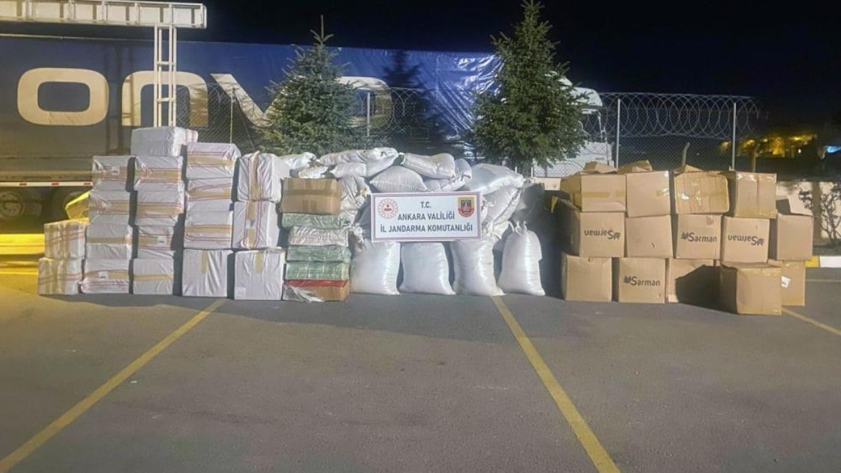 Ankara’da 5 milyon TL değerinde kaçak cep telefonu ele geçirildi