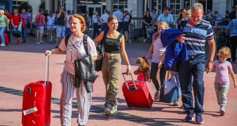 Antalya’dan turizmde bir rekor daha: Ocak ayında 229 bin 97 turist geldi