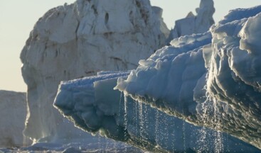 Antarktika’daki deniz buzu alarm veriyor: Kritik seviyeye düştü