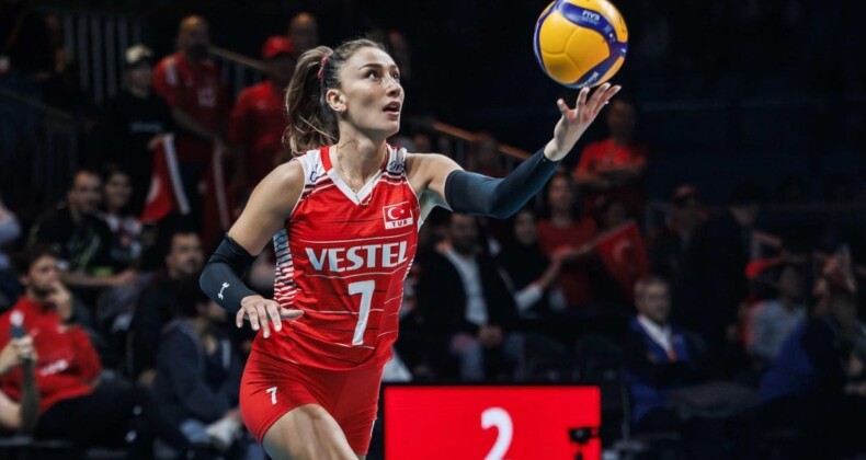 ‘Arabanı tararım, asit atarım’ diyerek voleybolcu Hande Baladın’ı tehdit eden sanığa ceza çıkmadı