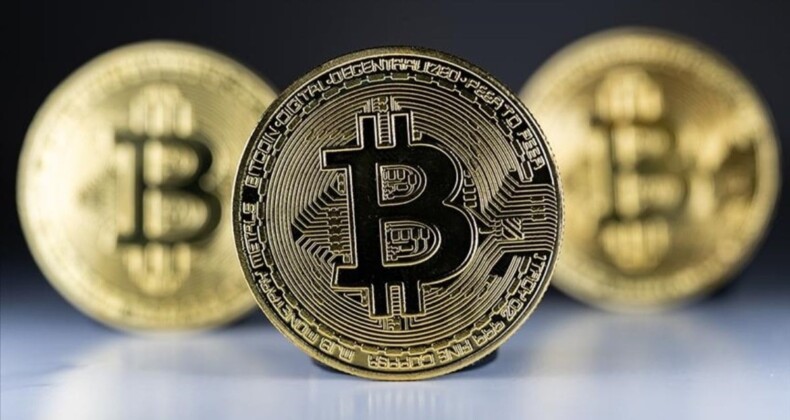 Bitcoin’in piyasa değeri 1 trilyon doların üzerine çıktı