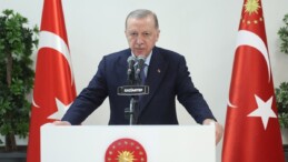 Cumhurbaşkanı Erdoğan Gaziantepli depremzedelere konutları teslim etti